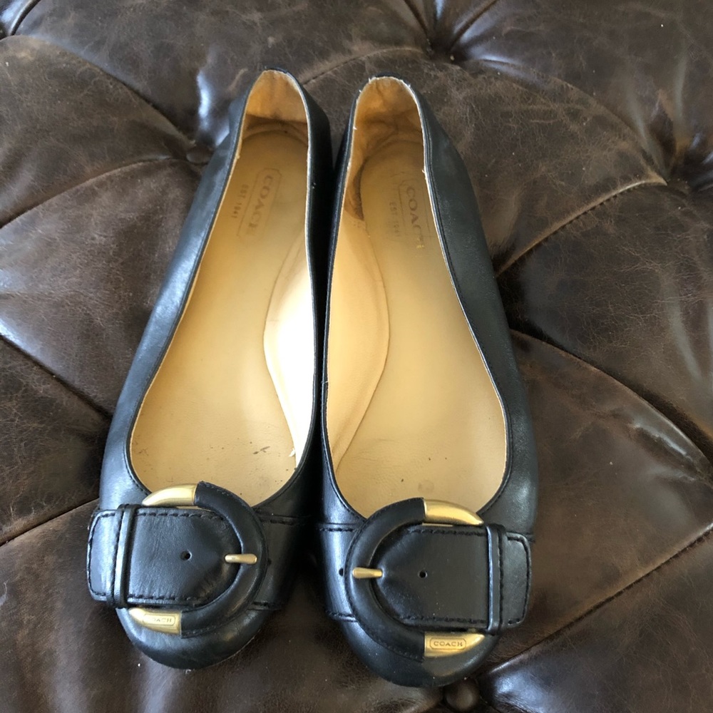 Coach flats